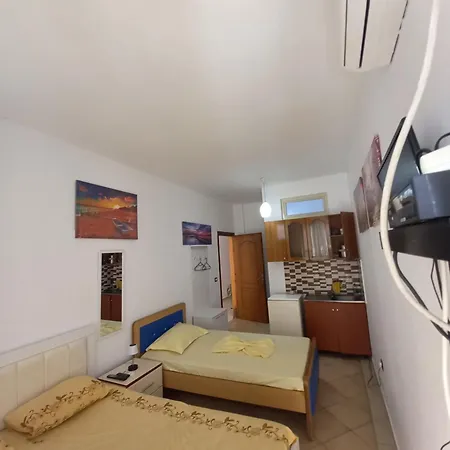 Kacani Casa de hóspedes *